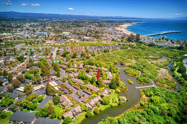 138 Tree Frog Lane, Santa Cruz, CA 95060