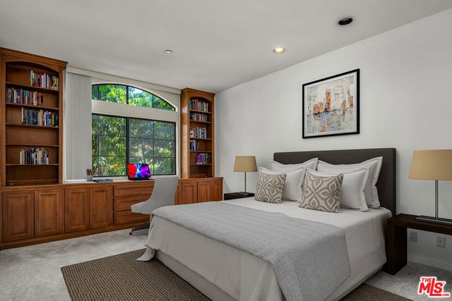 200 N Swall Drive 313, Beverly Hills, CA 90211