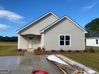 166 Mathews Road, Milner, GA 30257