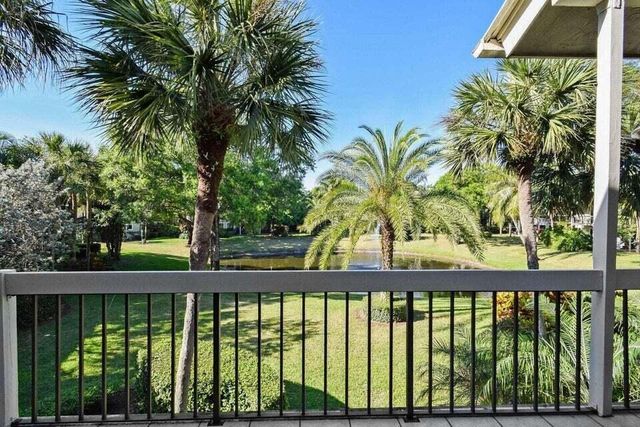 11863 Wimbledon Circle 509, Wellington, FL 33414