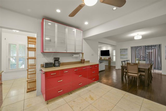 1919 W Mckinney Street, Houston, TX 77019