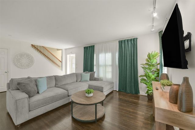 1919 W Mckinney Street, Houston, TX 77019