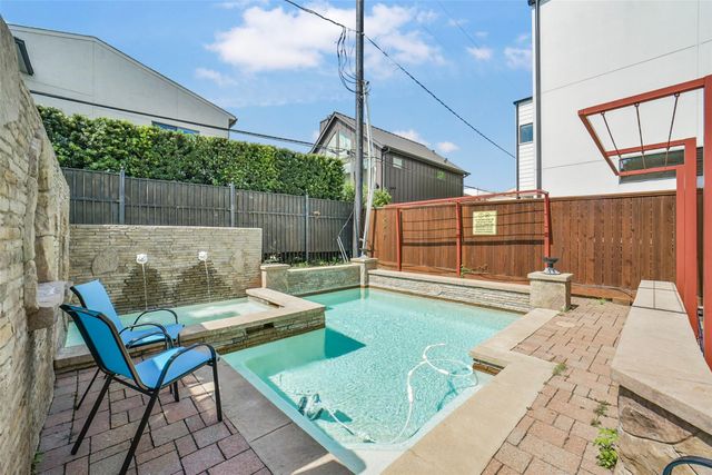1919 W Mckinney Street, Houston, TX 77019