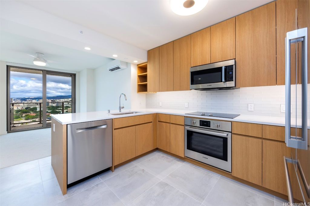 1388 Kapiolani Boulevard 2910, Honolulu, HI 96814