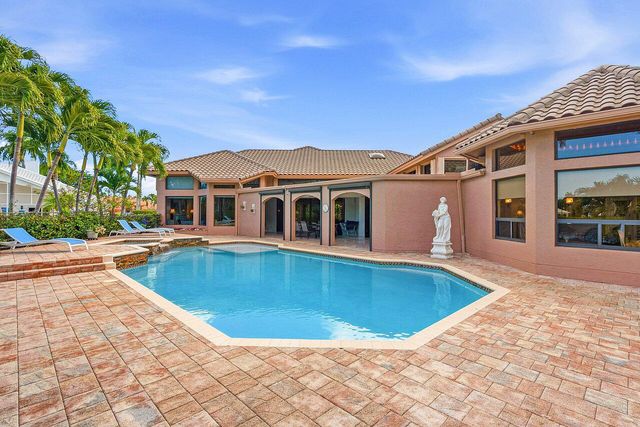 17595 Bocaire Place, Boca Raton, FL 33487