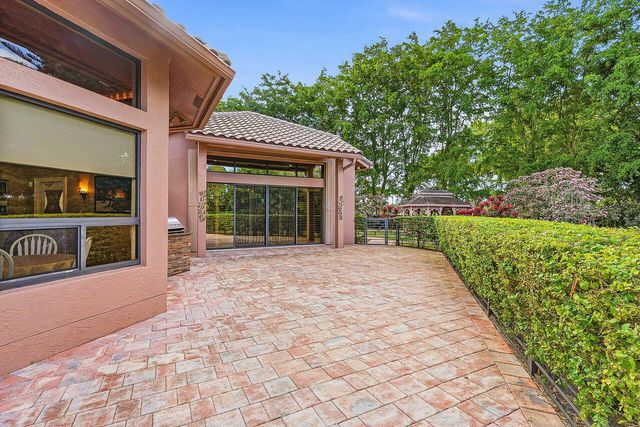 17595 Bocaire Place, Boca Raton, FL 33487