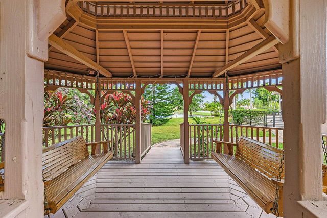 17595 Bocaire Place, Boca Raton, FL 33487