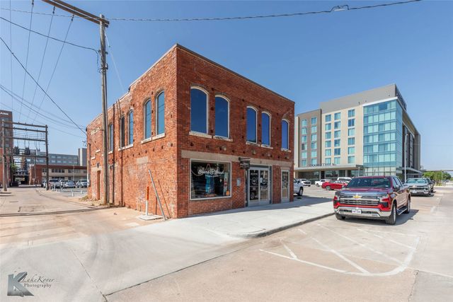 1031 N 6th Street, Abilene, TX 79601
