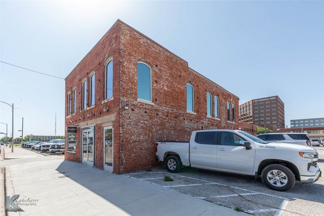 1031 N 6th Street, Abilene, TX 79601