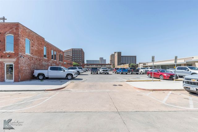 1031 N 6th Street, Abilene, TX 79601