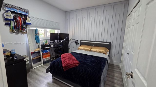 3732 SW 153rd Ct, Miami, FL 33185