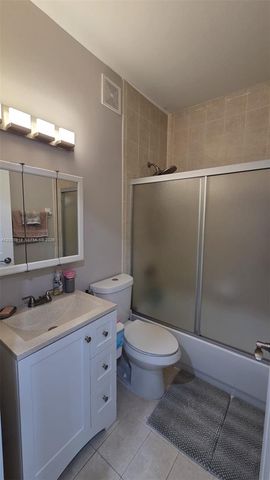 3732 SW 153rd Ct, Miami, FL 33185