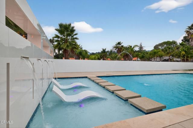 1210 S La Luna Avenue, Ojai, CA 93023