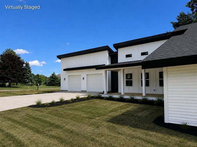 8411 Peninsula Drive, Stanwood, MI 49346