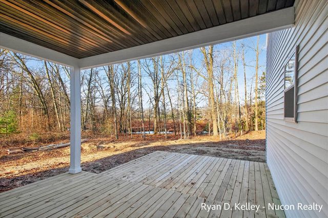 8411 Peninsula Drive, Stanwood, MI 49346