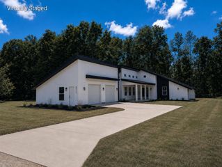 8411 Peninsula Drive, Stanwood, MI 49346