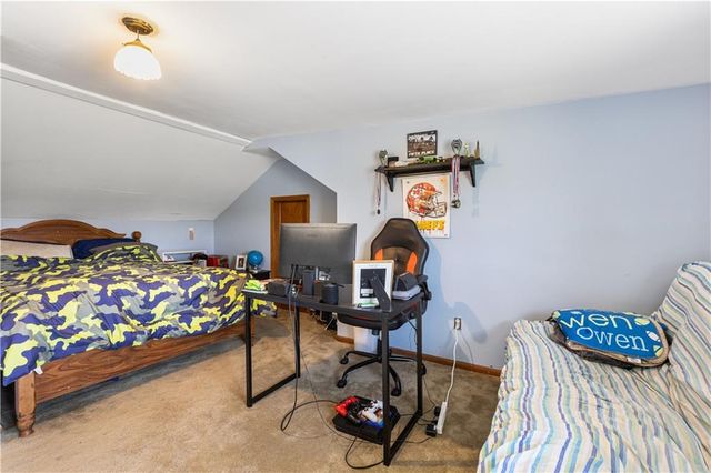 8608 NE Hurlingen Road S, St Joseph, MO 64507