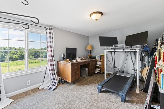 8608 NE Hurlingen Road S, St Joseph, MO 64507