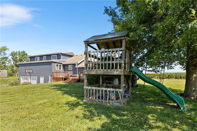 8608 NE Hurlingen Road S, St Joseph, MO 64507