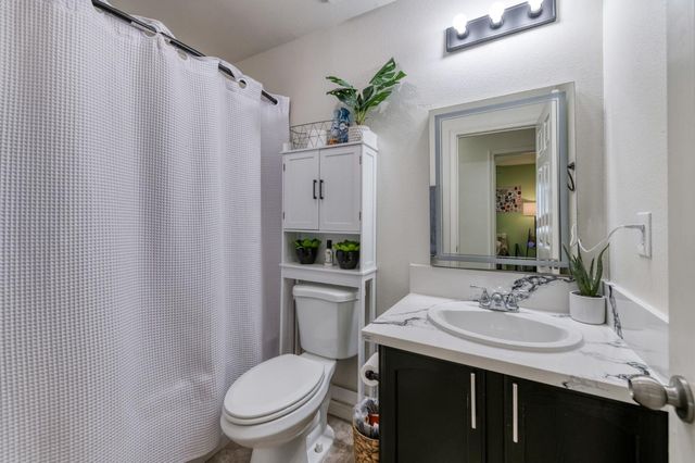 2348 S Judy Avenue, Fresno, CA 93727