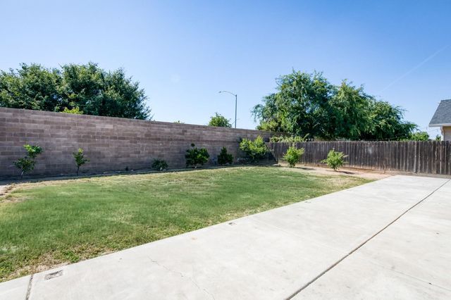 2348 S Judy Avenue, Fresno, CA 93727