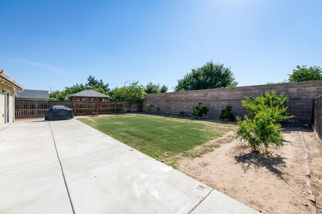 2348 S Judy Avenue, Fresno, CA 93727