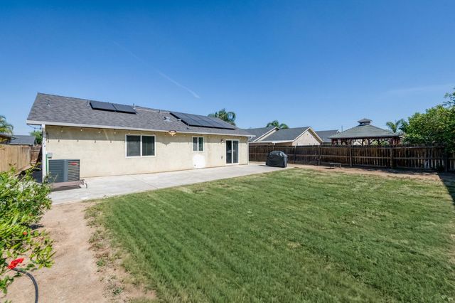 2348 S Judy Avenue, Fresno, CA 93727