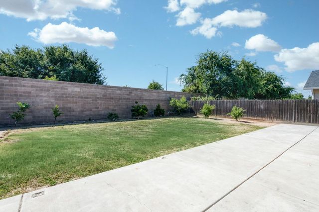 2348 S Judy Avenue, Fresno, CA 93727