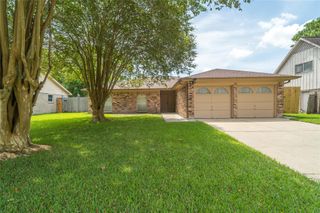 16002 La Avenida Drive, Houston, TX 77062