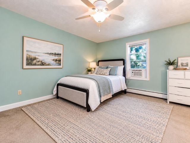 2 Barnes Drive, Stratham, NH 03885