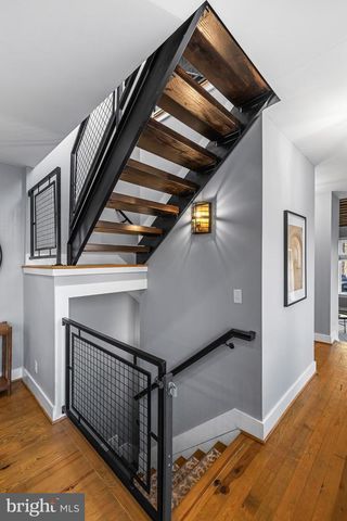 401 S CHESTER, Baltimore, MD 21231