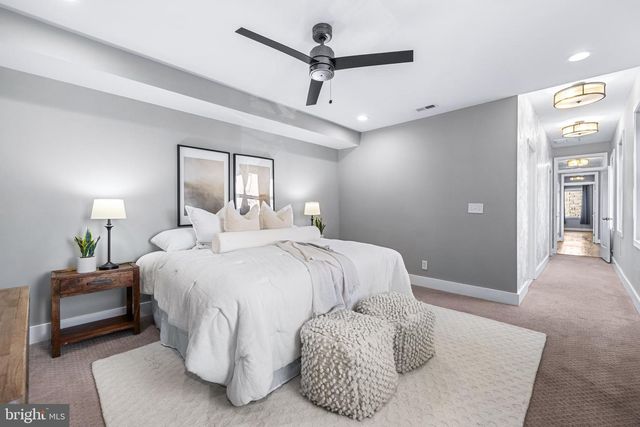 401 S CHESTER, Baltimore, MD 21231