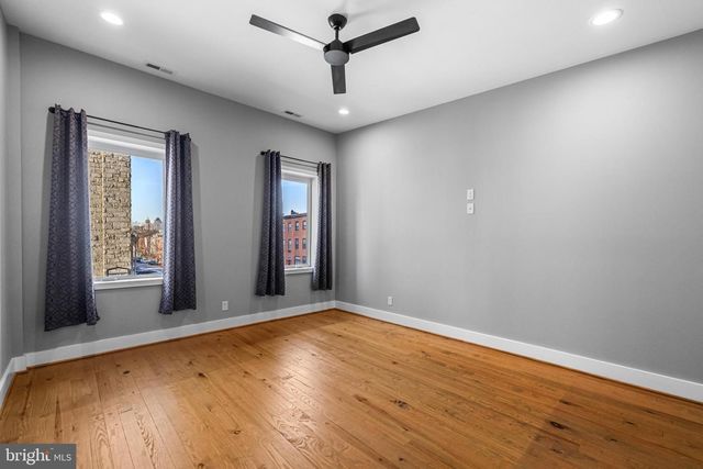 401 S CHESTER, Baltimore, MD 21231