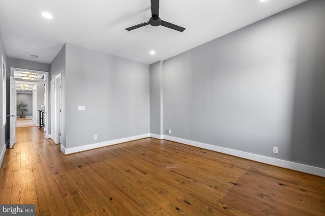 401 S CHESTER, Baltimore, MD 21231