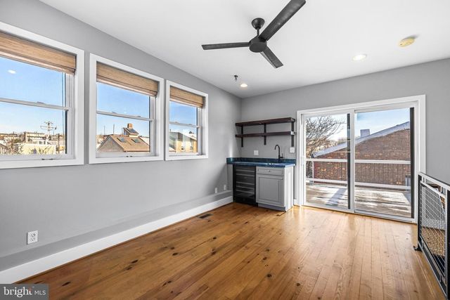 401 S CHESTER, Baltimore, MD 21231