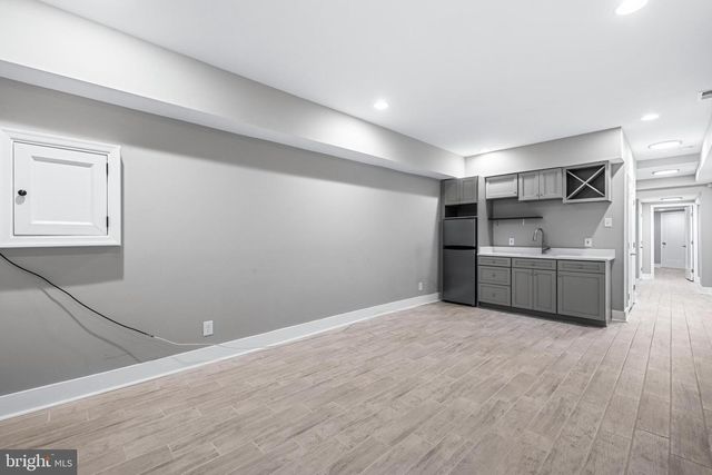 401 S CHESTER, Baltimore, MD 21231