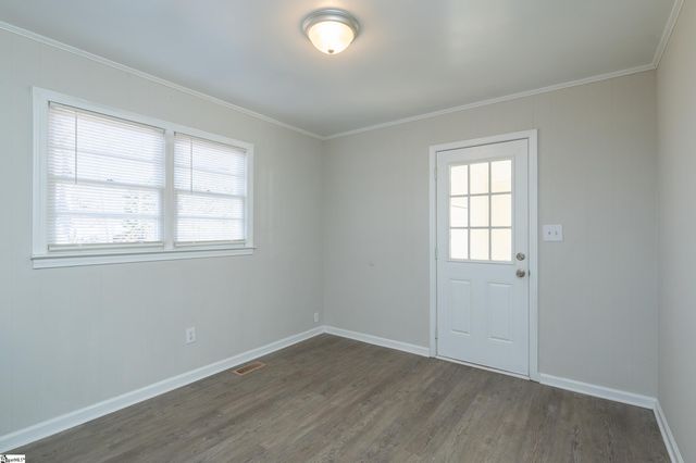 111 Susan Avenue, Honea Path, SC 29654