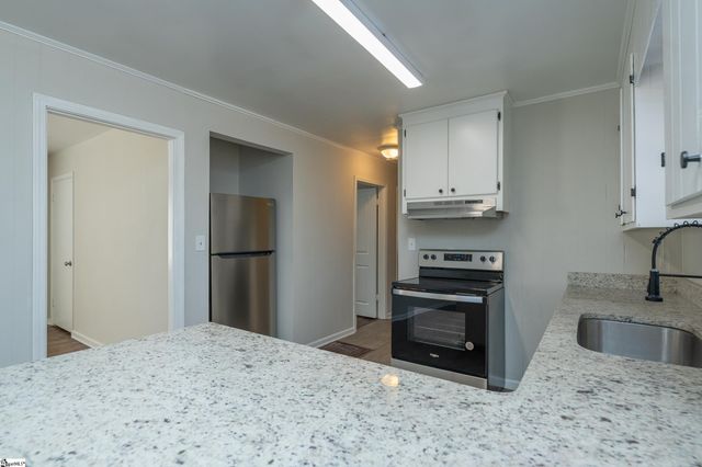 111 Susan Avenue, Honea Path, SC 29654