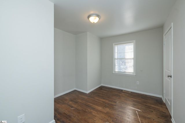 111 Susan Avenue, Honea Path, SC 29654