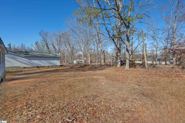 111 Susan Avenue, Honea Path, SC 29654