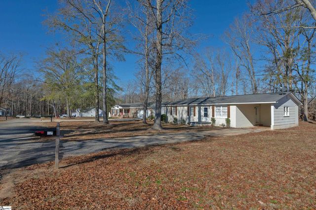 111 Susan Avenue, Honea Path, SC 29654