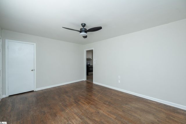 111 Susan Avenue, Honea Path, SC 29654