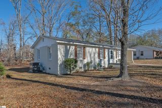 111 Susan Avenue, Honea Path, SC 29654