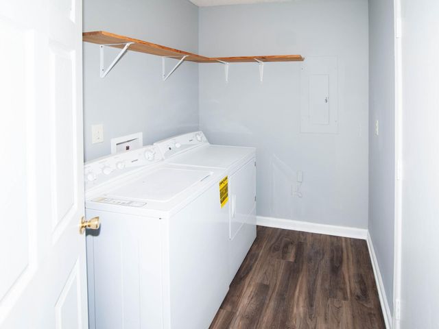 1920 Tropicana Road 10-E, North Charleston, SC 29406