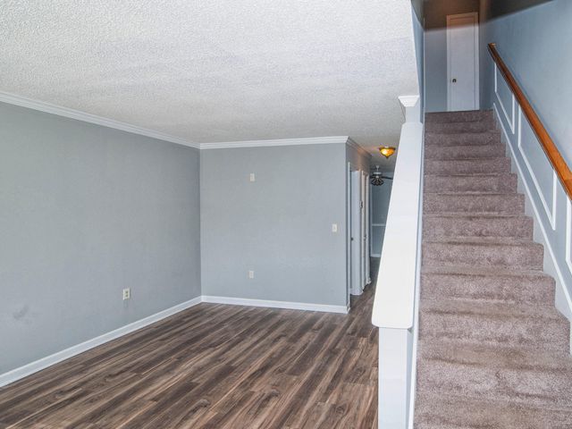 1920 Tropicana Road 10-E, North Charleston, SC 29406
