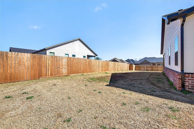 2220 Langford Street, Pea Ridge, AR 72751