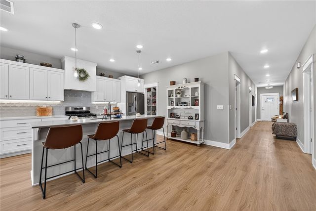 2220 Langford Street, Pea Ridge, AR 72751