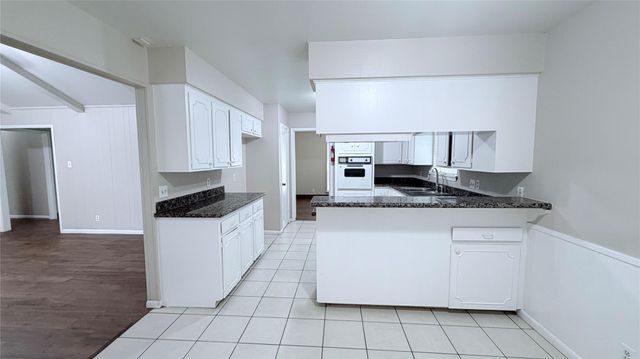 7003 Captain Drive, Houston, TX 77036