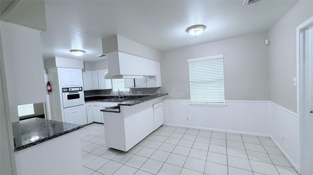 7003 Captain Drive, Houston, TX 77036