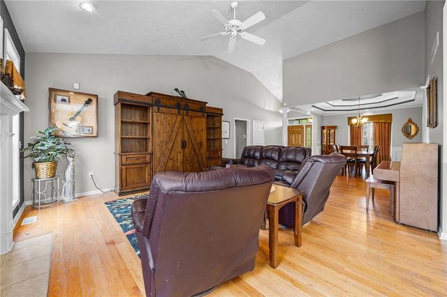 1609 Loughrea Terrace, Webster, NY 14580